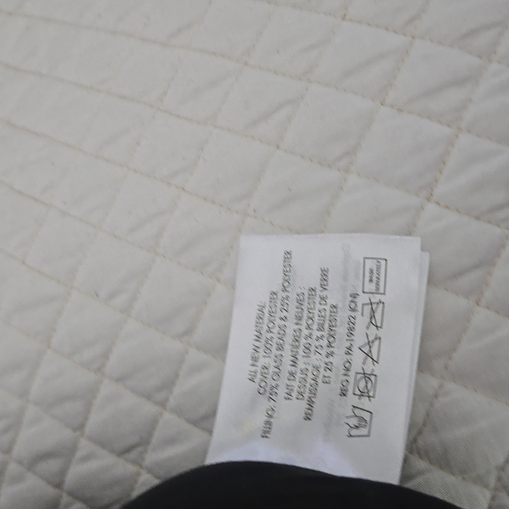 Pillows - Picture 4 of 5